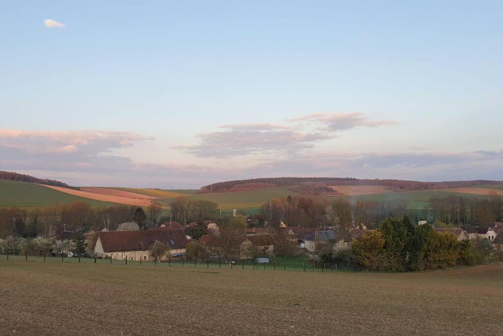 Le Bellevue A 1 H 30 De Paris Et 20 Km De Troyes Villa Estissac Dış mekan fotoğraf