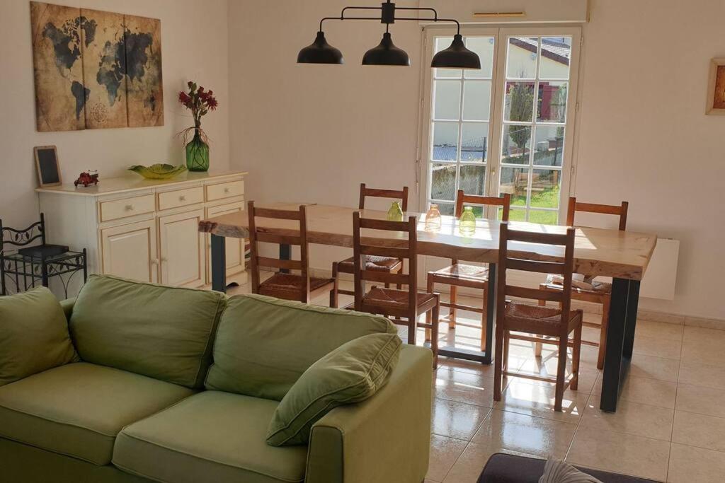 Le Bellevue A 1 H 30 De Paris Et 20 Km De Troyes Villa Estissac Dış mekan fotoğraf